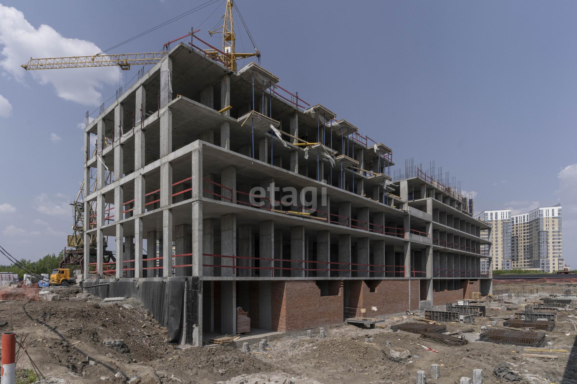 Купить квартиру за 12 800 000 рублей на Причальная, 5