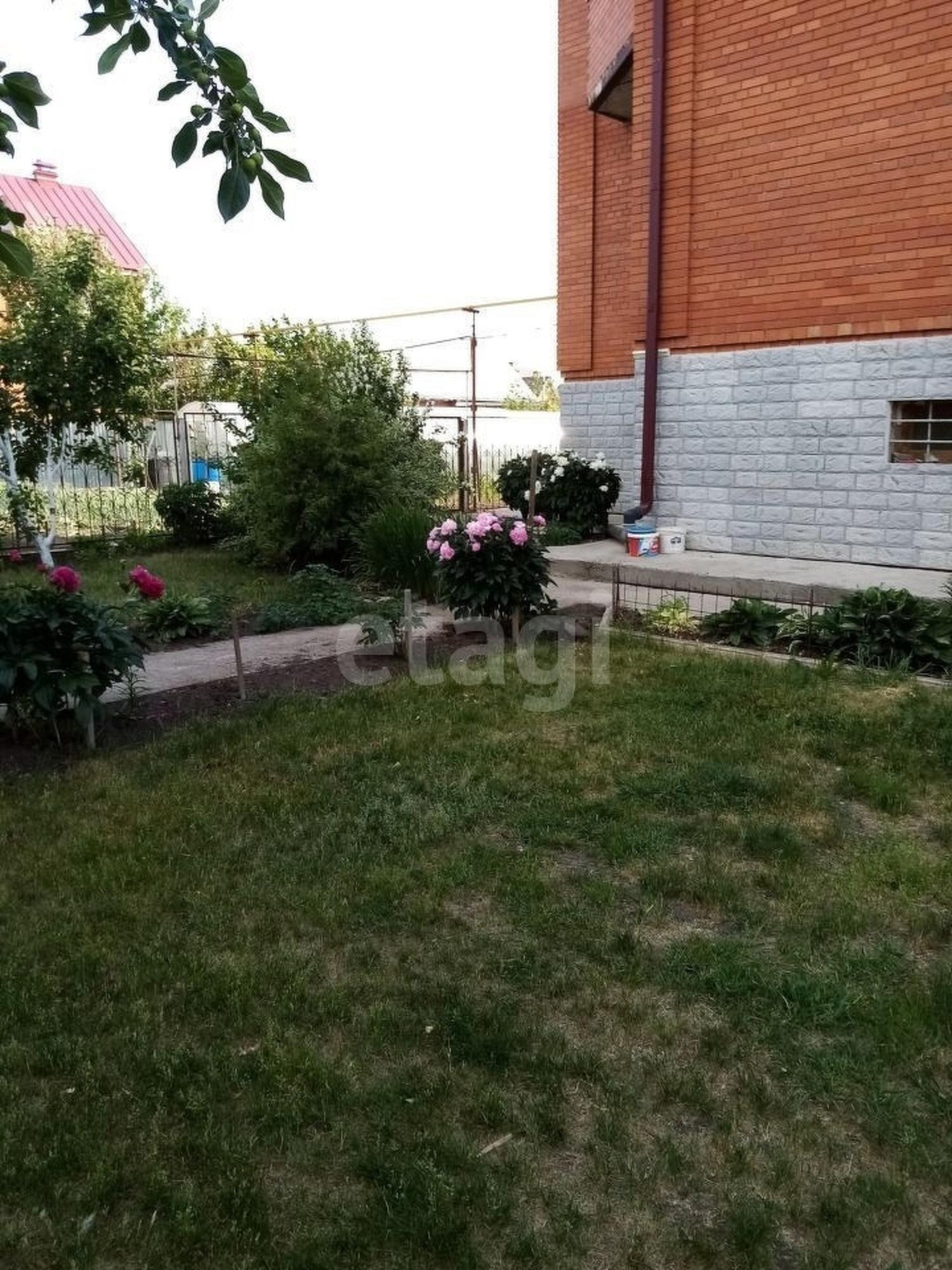 Купить дачу, дом, коттедж за 45 300 000 рублей на Восточная,
