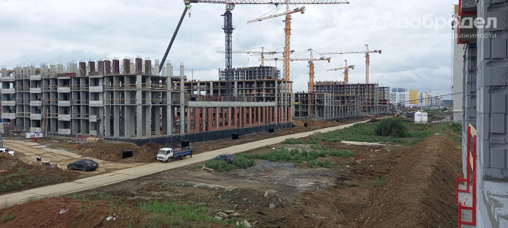 3-комн квартира в новом доме ул. Академика Ландау, 32