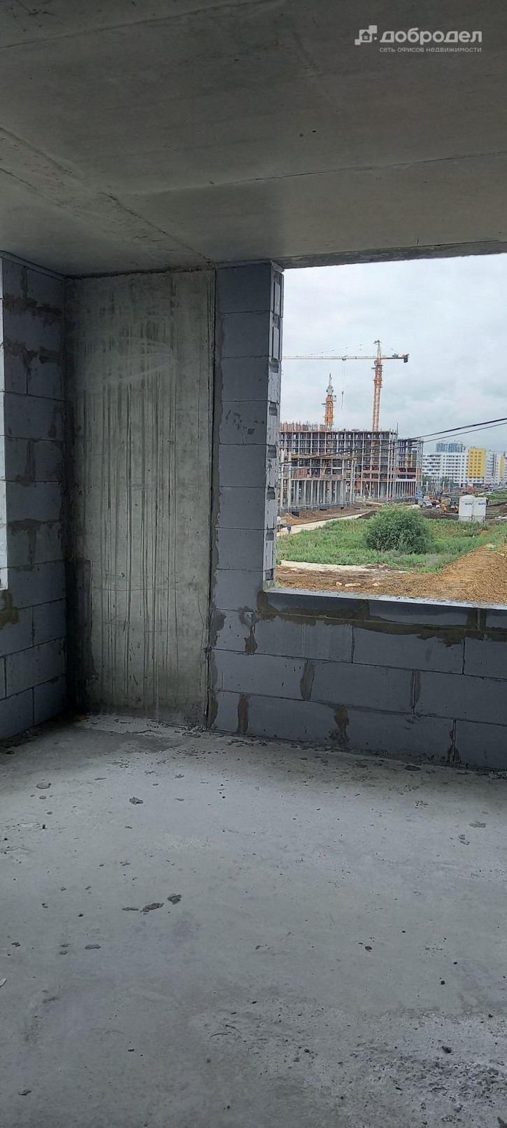 3-комн квартира в новом доме ул. Академика Ландау, 32