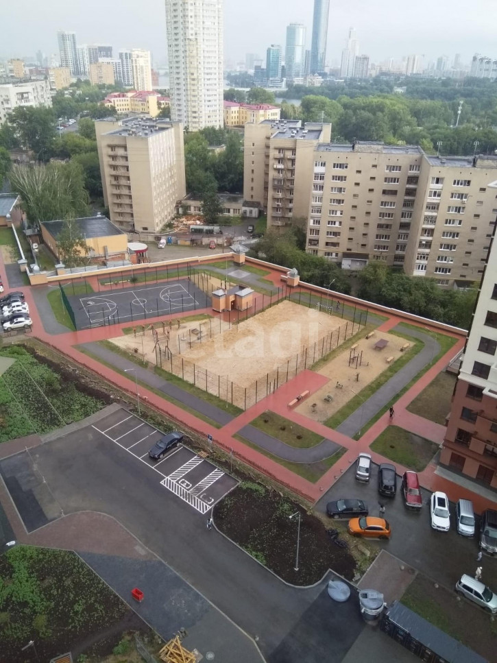 2-комн квартира Готвальда, 24 к 4