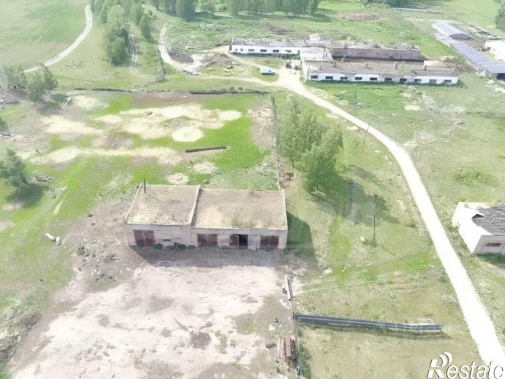 Производственное помещение Ялуторовский район, деревня Малый Карабашок, Авиаторов,