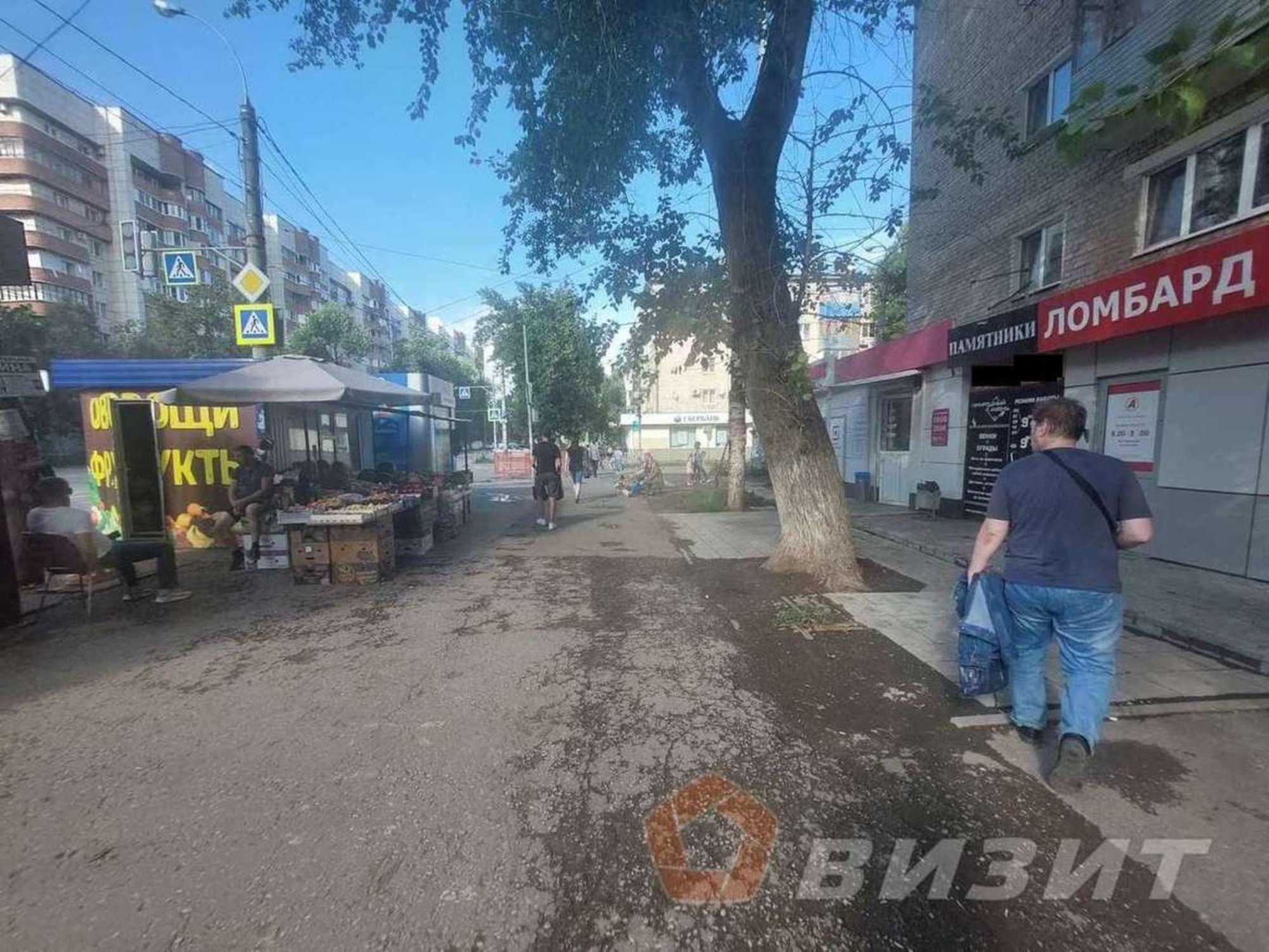 Сдать торговое помещение за 60 000 рублей на Металлургов проспект, 61