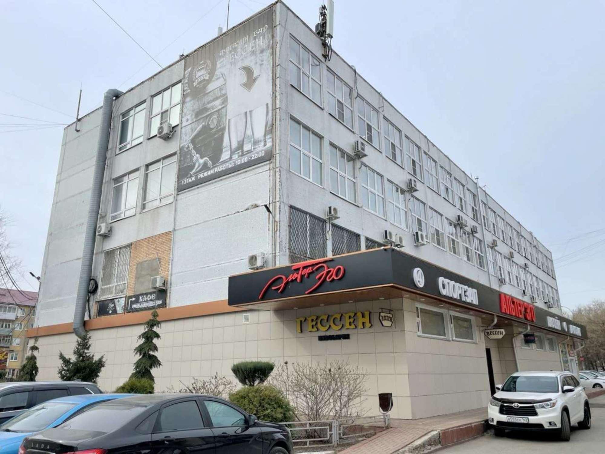 Купить офис, помещение под офис за 19 000 000 рублей на Карбышева улица, 2
