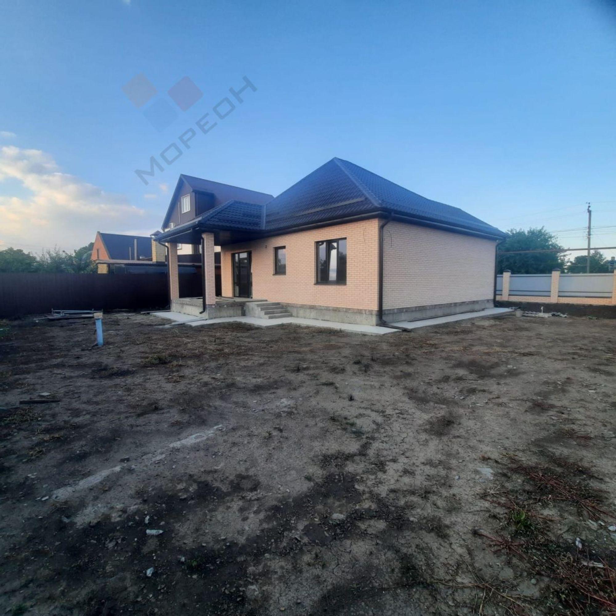 Купить дачу, дом, коттедж за 8 700 000 рублей на Пролетарская ул (Старокорсунская ст-ца), 43
