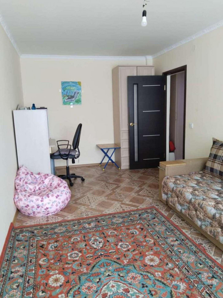 2-комн квартира Александра Кудашева улица, 110