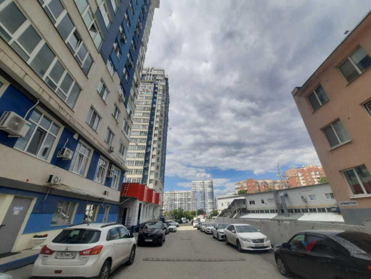 Торговое помещение Ново-Садовая улица, 106н