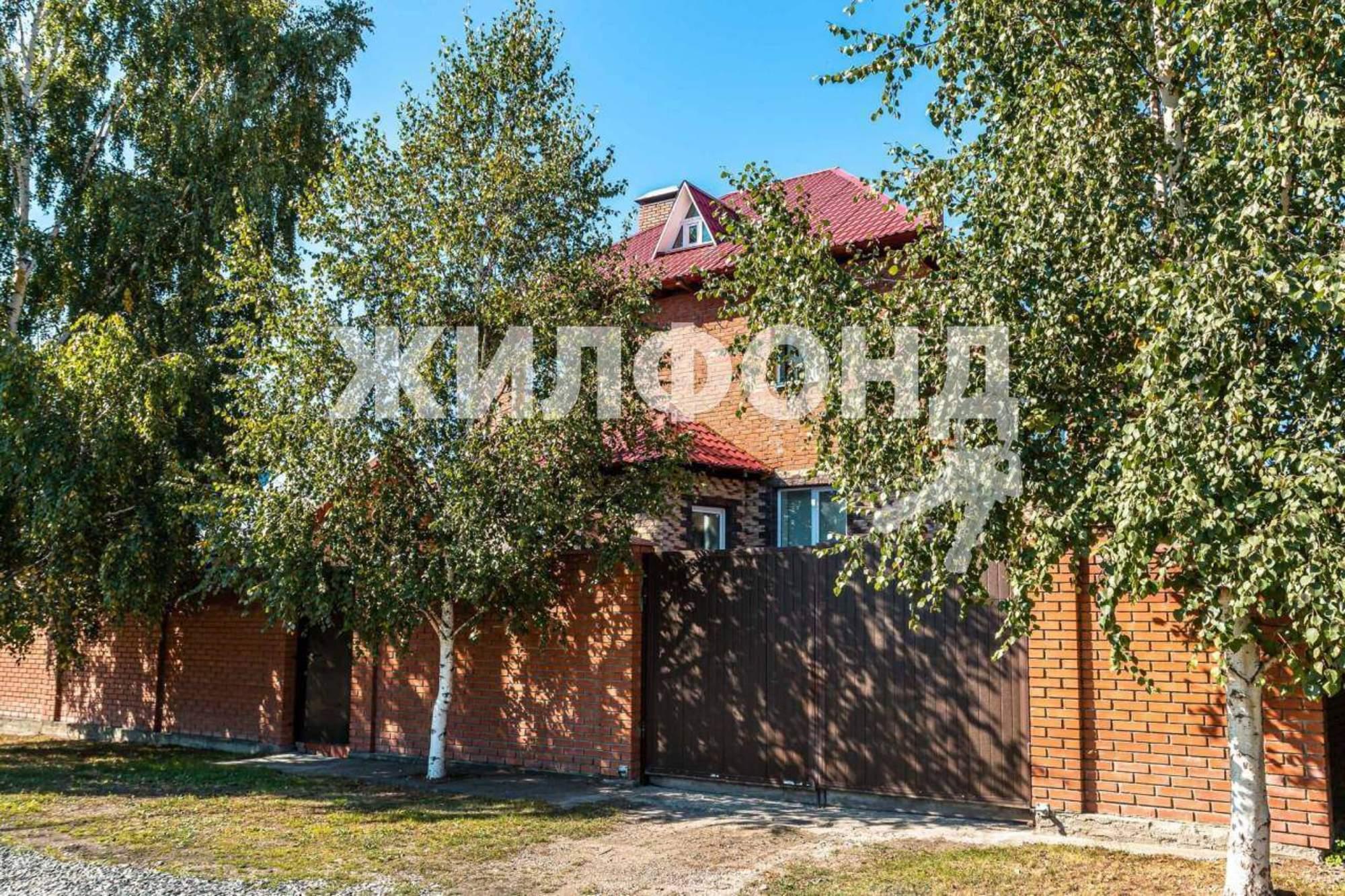 Купить дачу, дом, коттедж за 17 000 000 рублей на 3-й Степной переулок