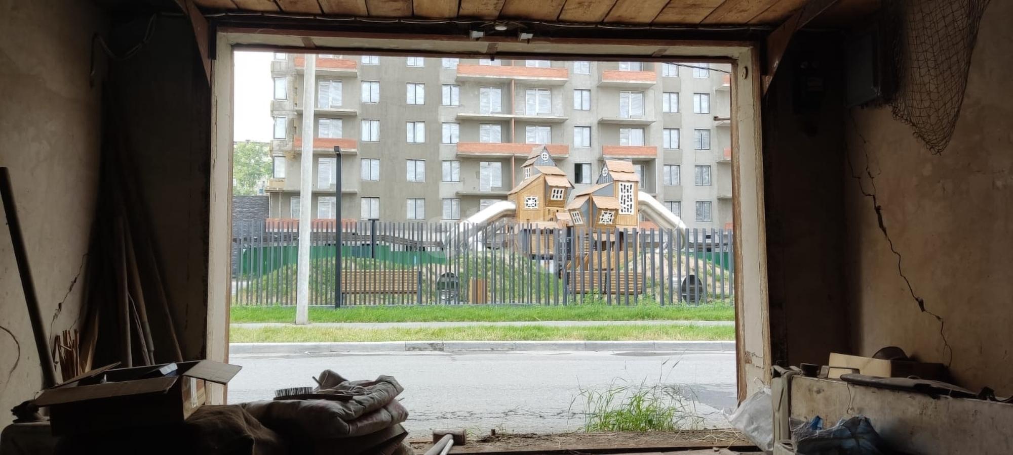 Купить гараж, место в паркинге за 700 000 рублей на Северная 16