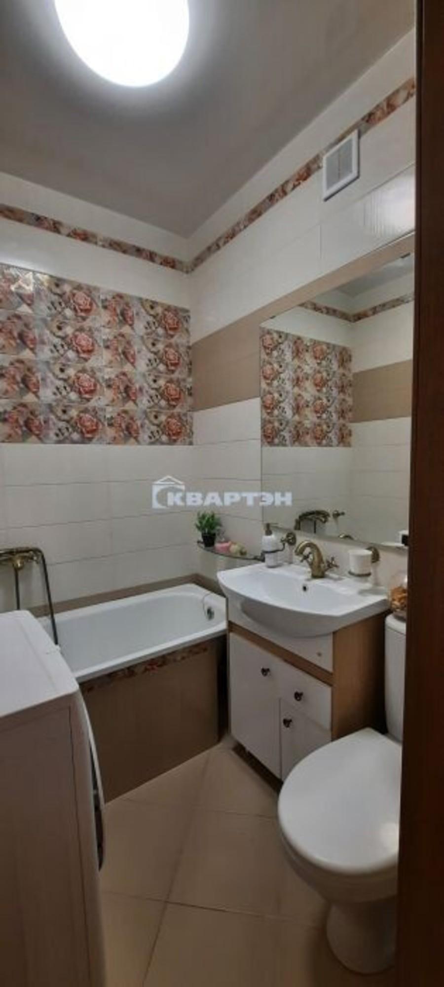 Купить квартиру за 4 750 000 рублей на Бориса Богаткова, 184