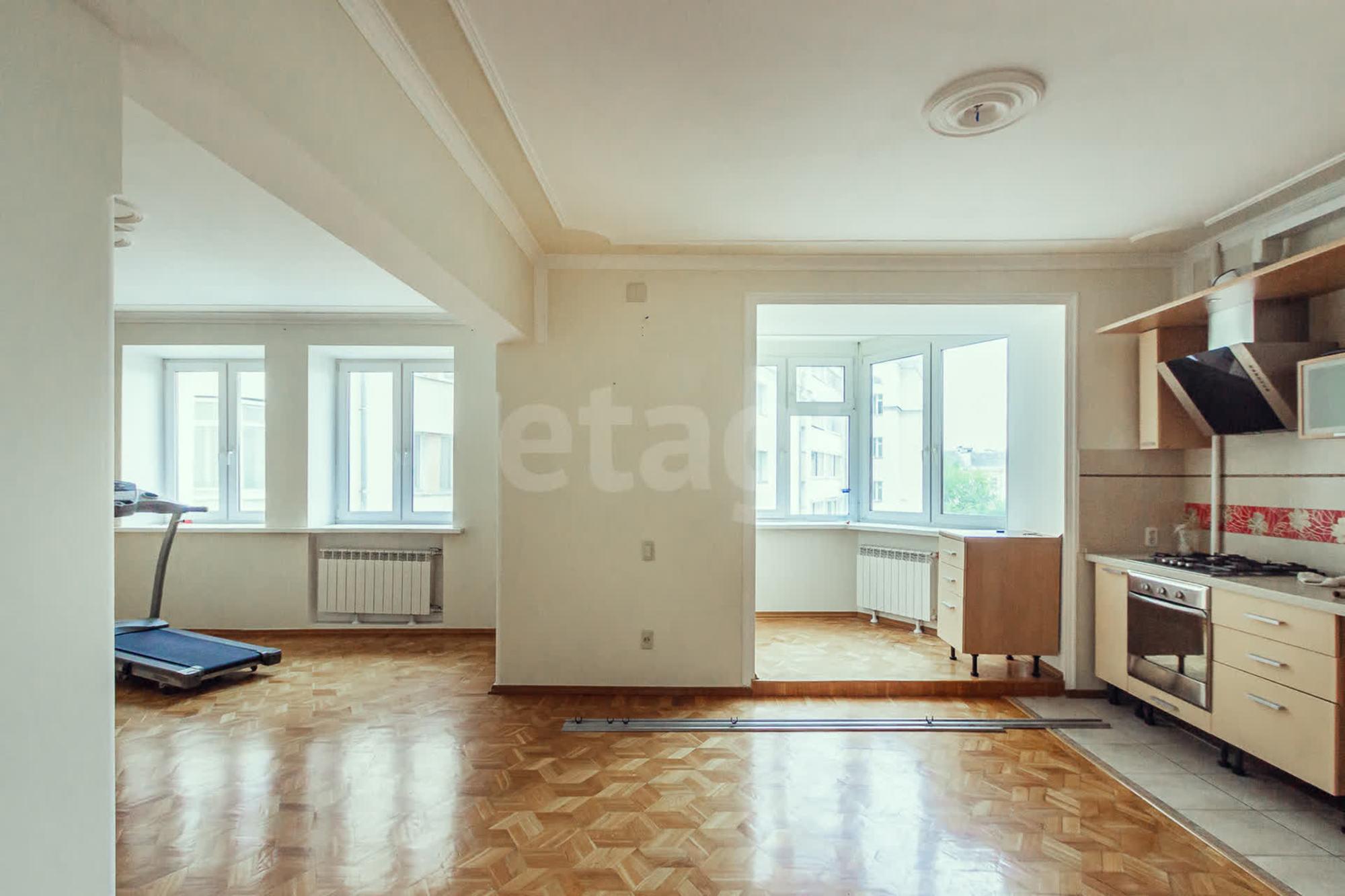 Купить квартиру за 13 900 000 рублей на Ленинградская улица, 40а