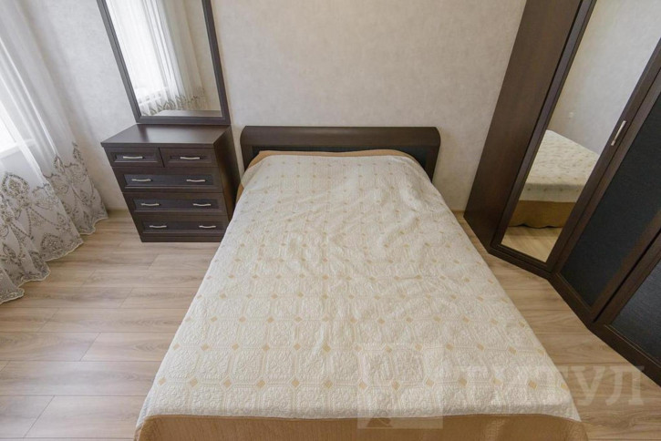 2-комн квартира Александровка