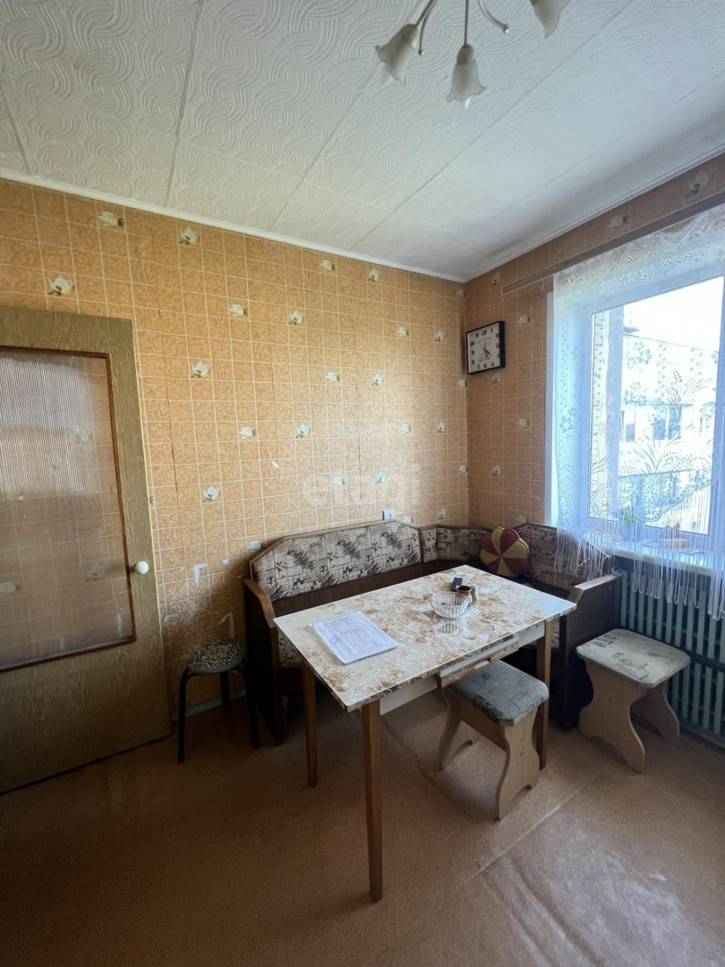 3-комн квартира Бисертская, 25