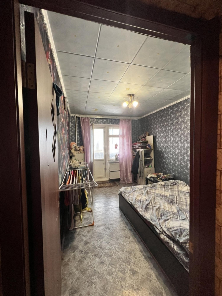 3-комн квартира Бисертская, 25