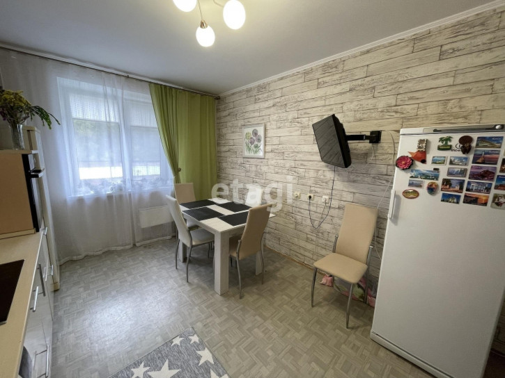 2-комн квартира Водозабор, 10