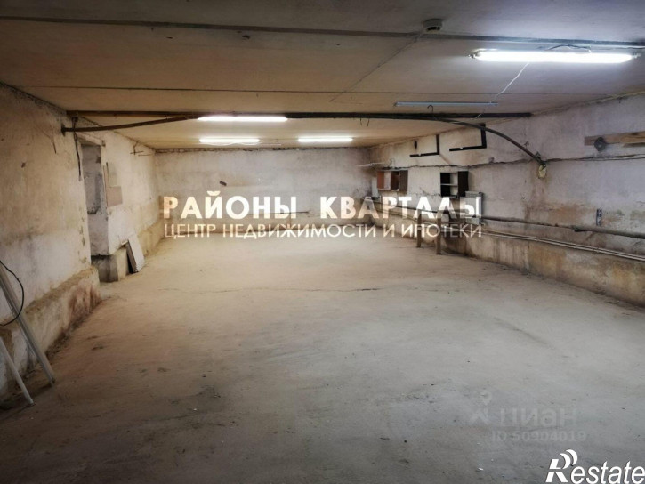 Отдельное здание улица 40 лет Октября, 2/2,  д. 2/2