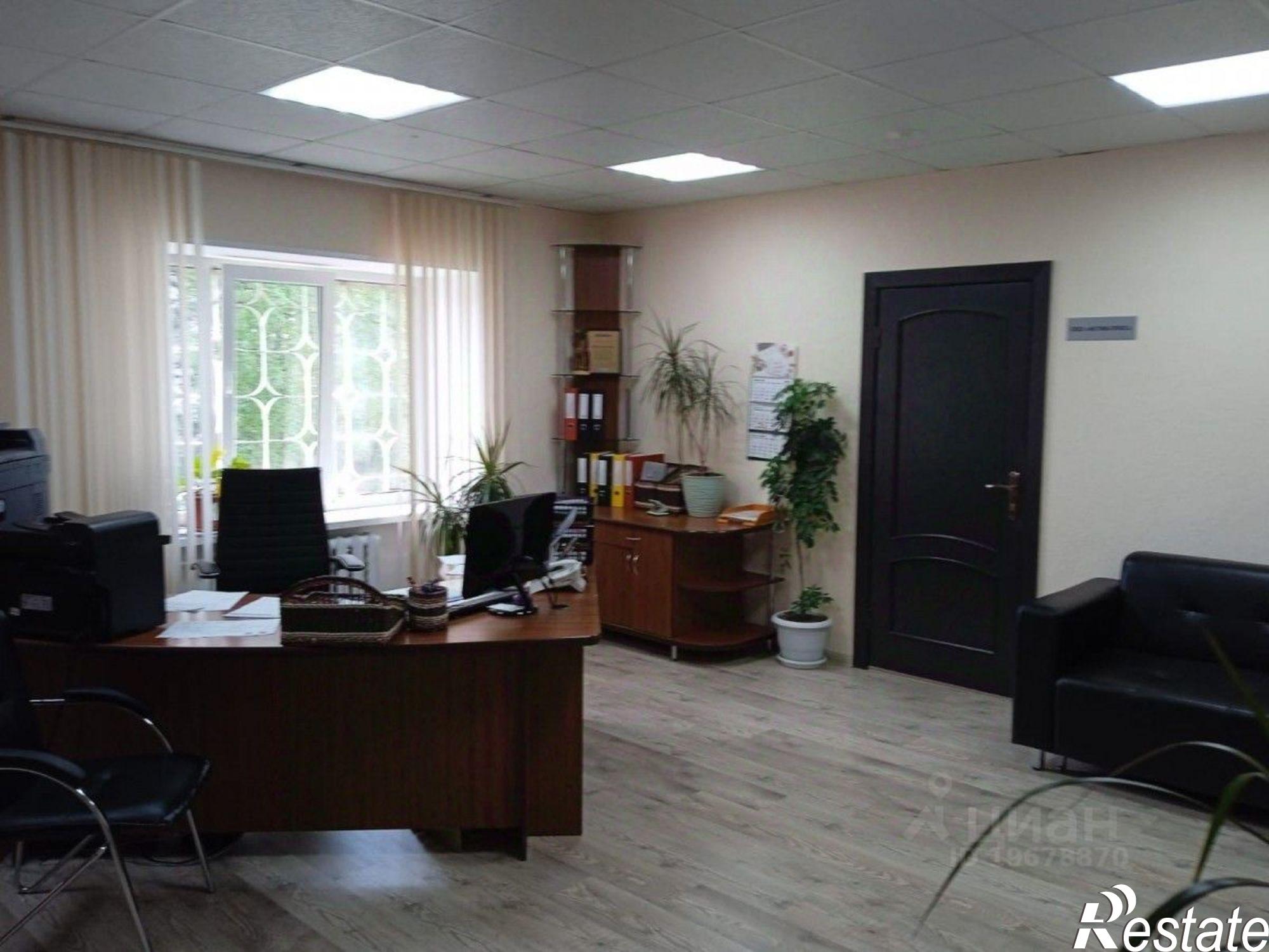 Сдать ОСЗ, отдельно стоящее здание за 300 020 рублей на Деповский проезд, 4