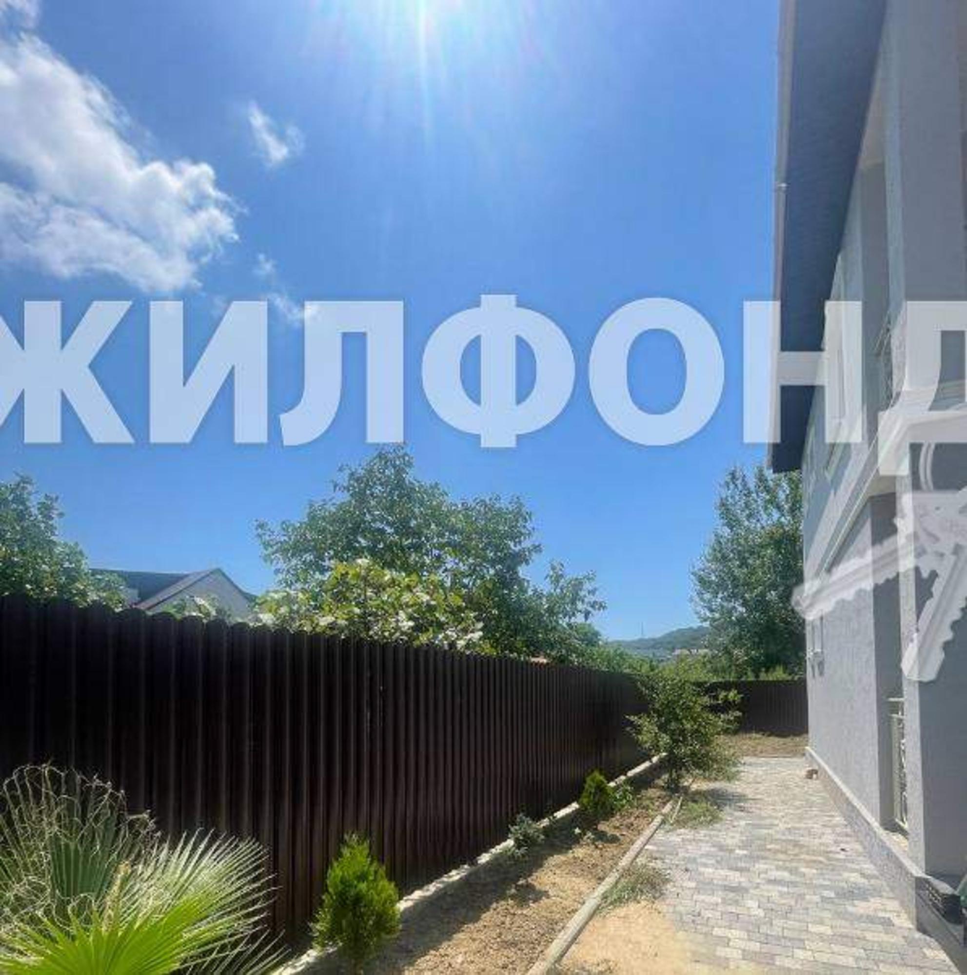 Купить дачу, дом, коттедж за 22 000 000 рублей на Мира улица