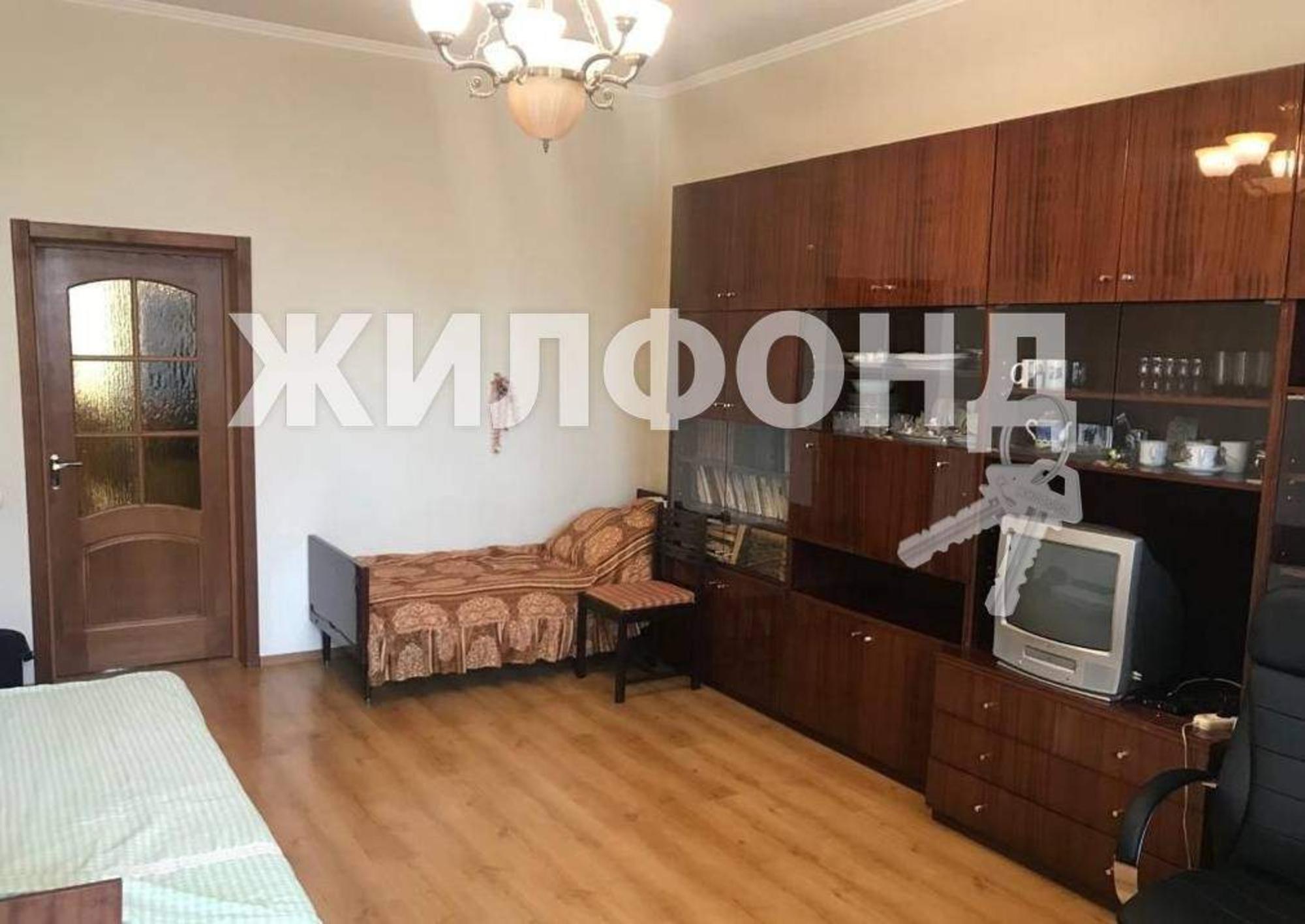 Купить квартиру за 16 000 000 рублей на Полтавская улица, д.1