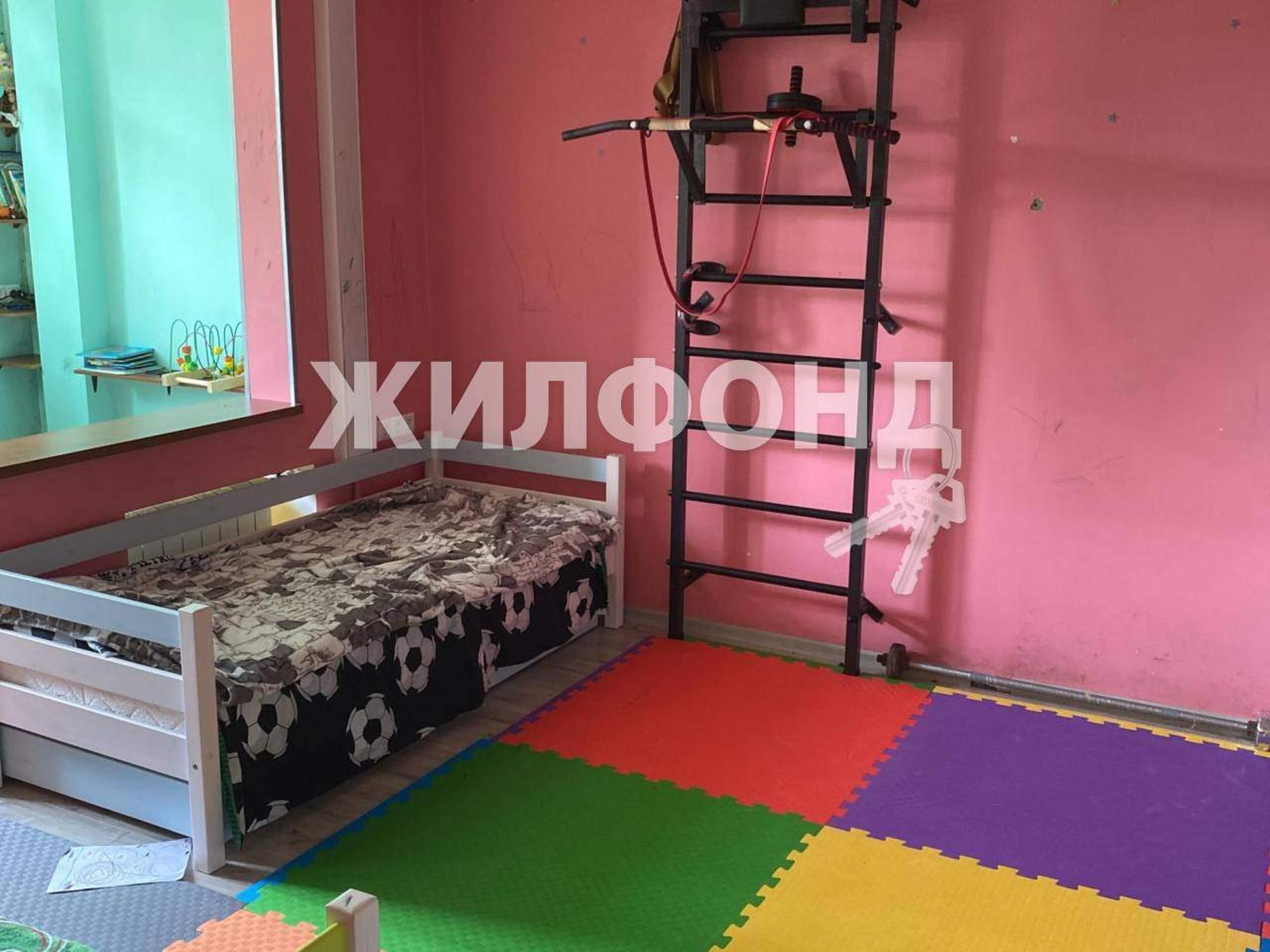 Купить квартиру за 13 500 000 рублей на Макаренко улица, д.17