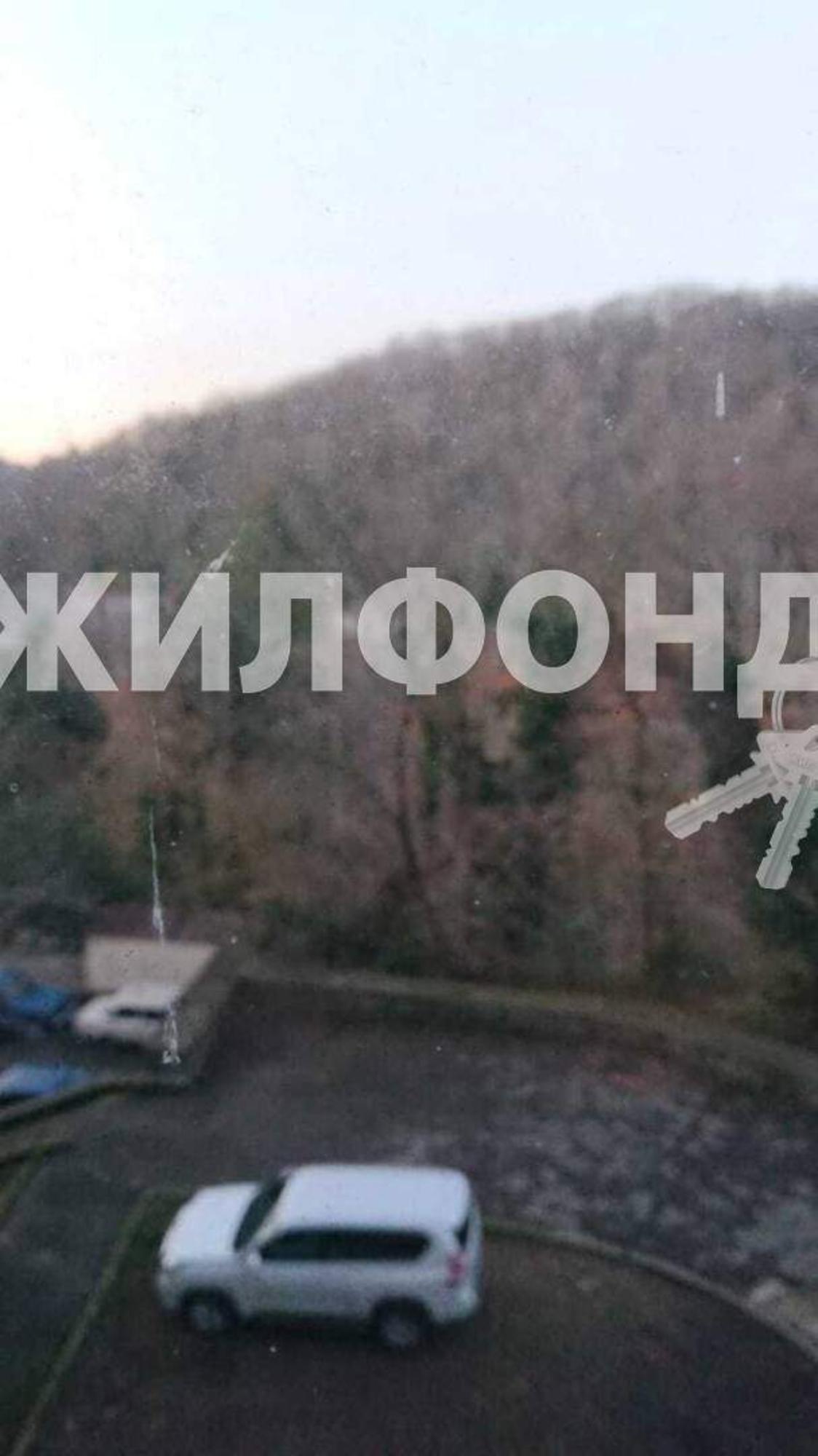 Купить квартиру за 10 000 000 рублей на Мацестинская улица, д.13а