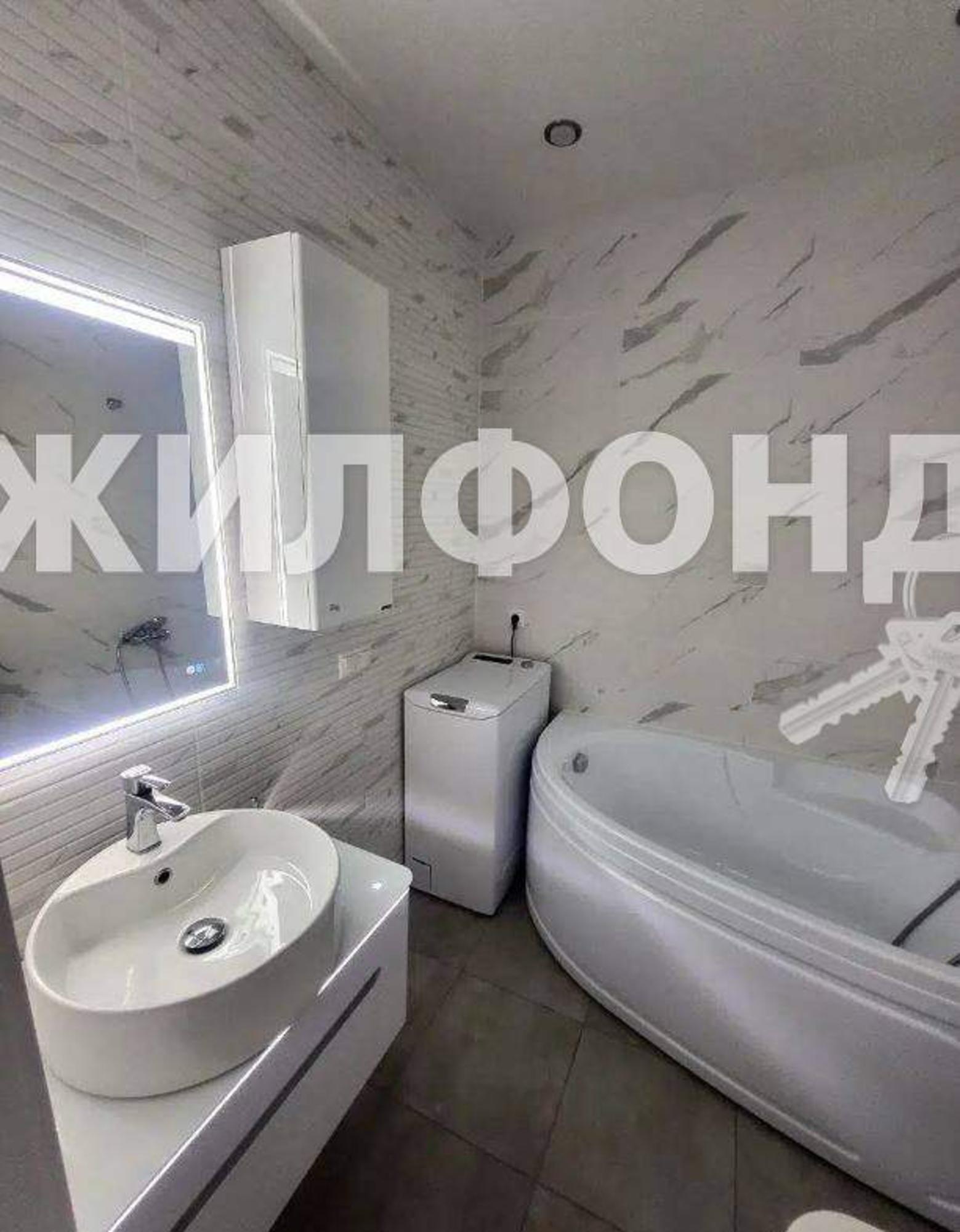 Купить квартиру за 10 800 000 рублей на Тепличная улица, д.63