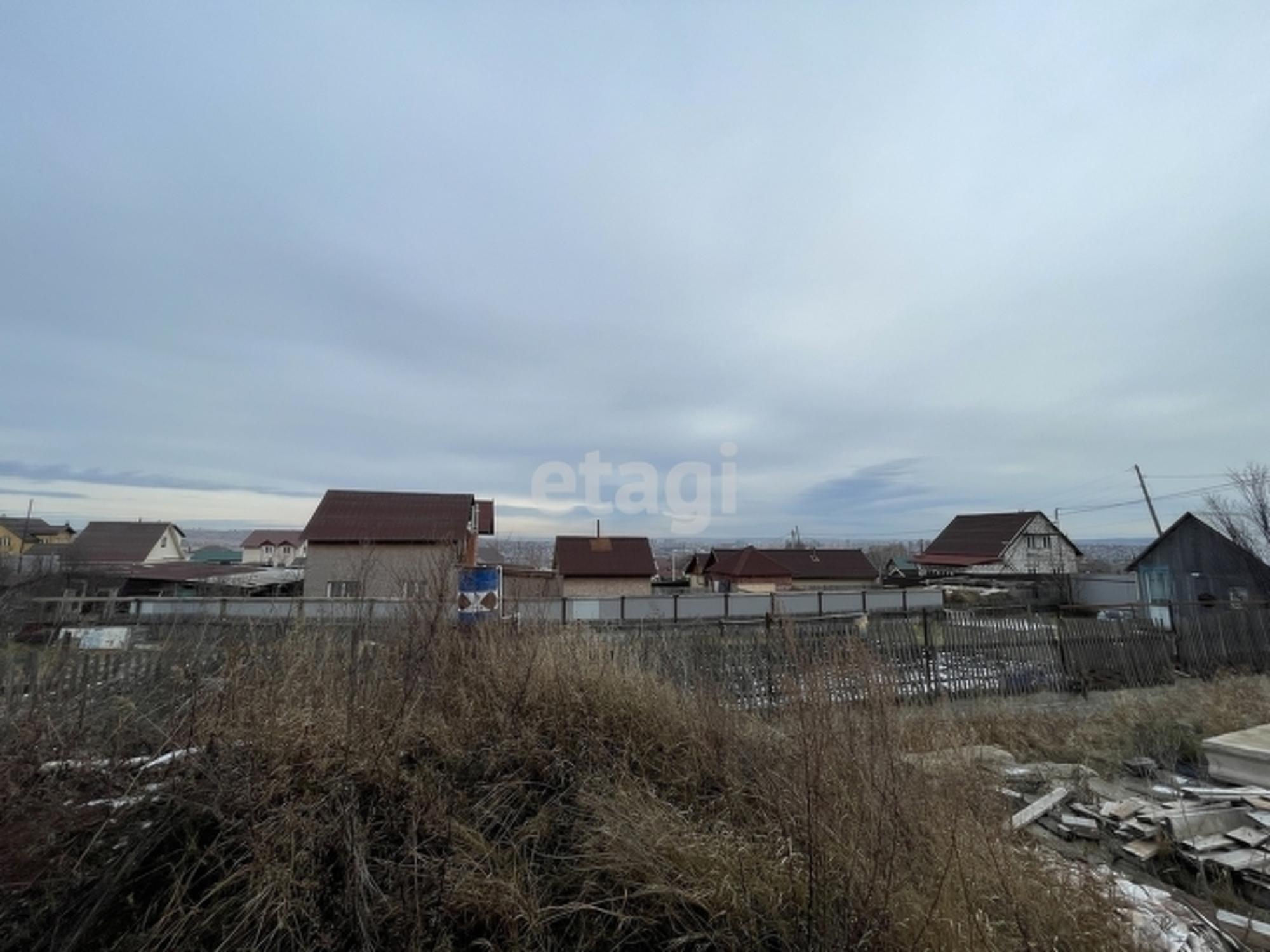 Купить дачу, дом, коттедж за 1 500 000 рублей на Array