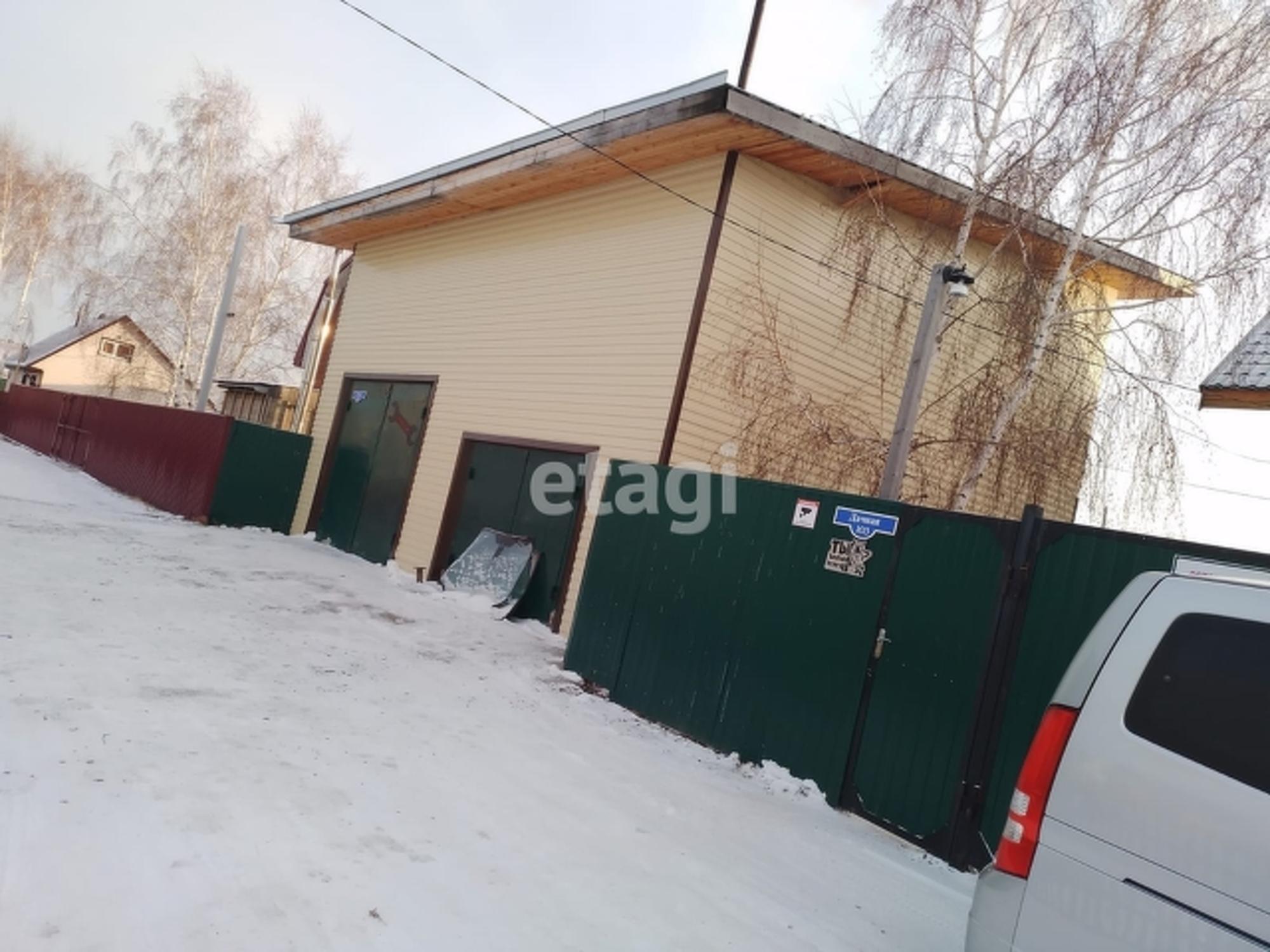 Купить дачу, дом, коттедж за 5 300 000 рублей на Array