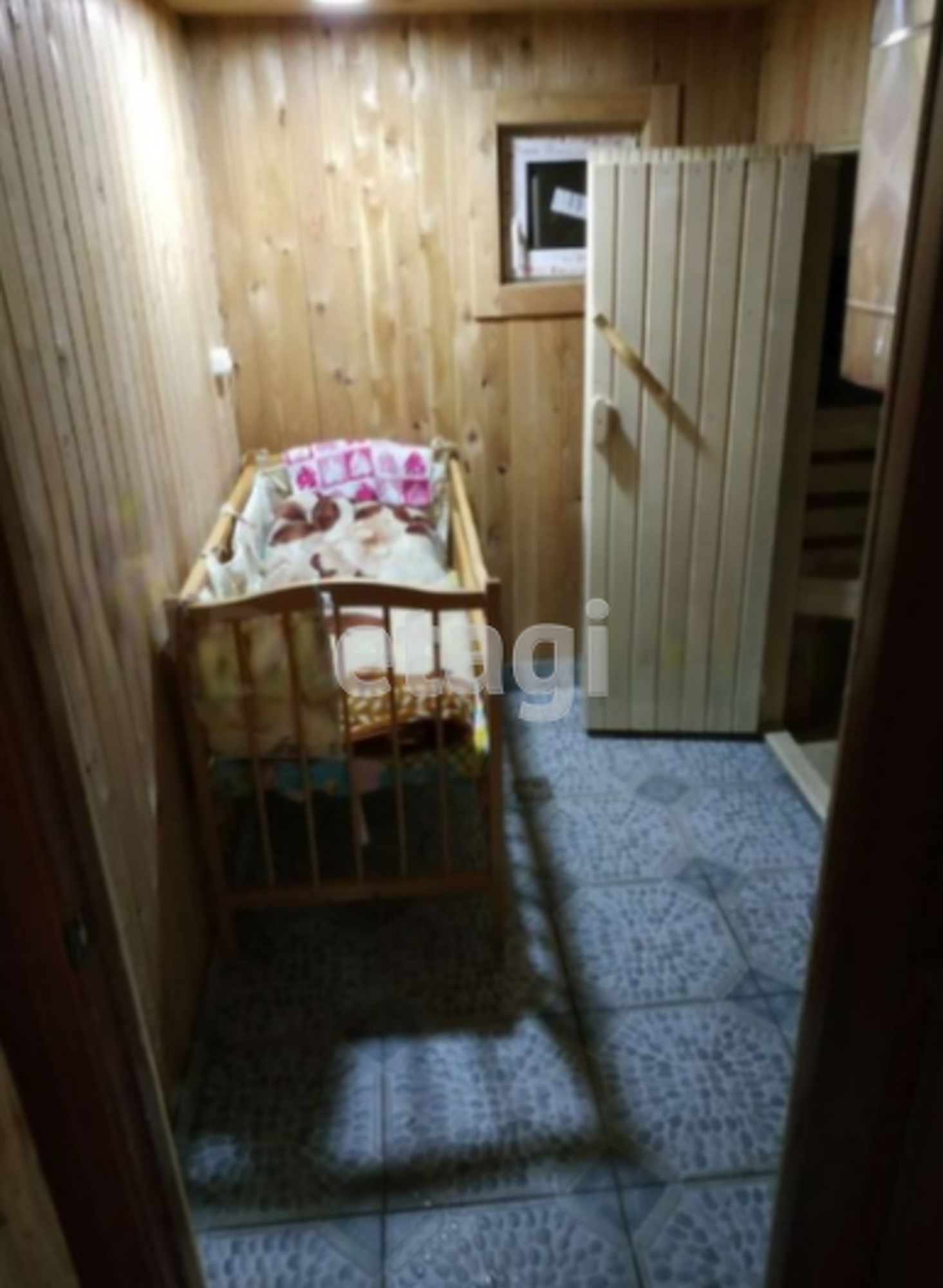 Купить дачу, дом, коттедж за 2 200 000 рублей на Array
