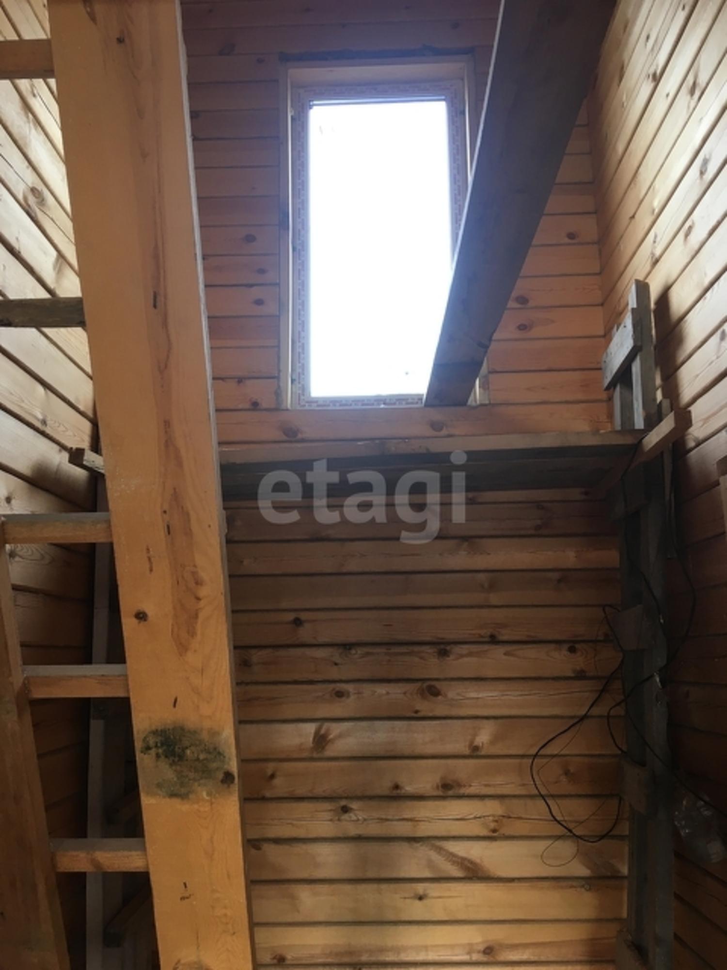Купить дачу, дом, коттедж за 10 000 000 рублей на Array