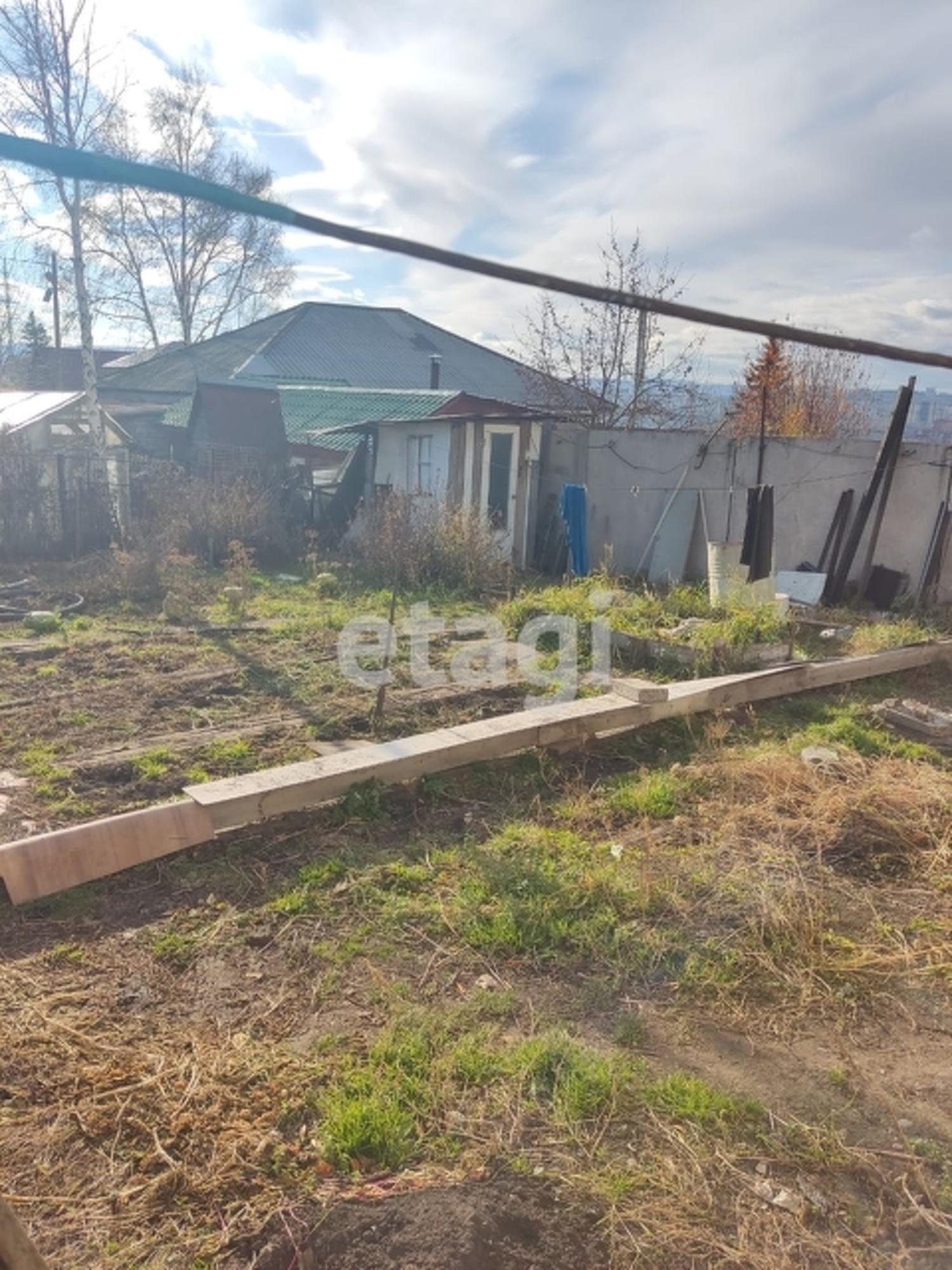Купить дачу, дом, коттедж за 4 000 000 рублей на Array