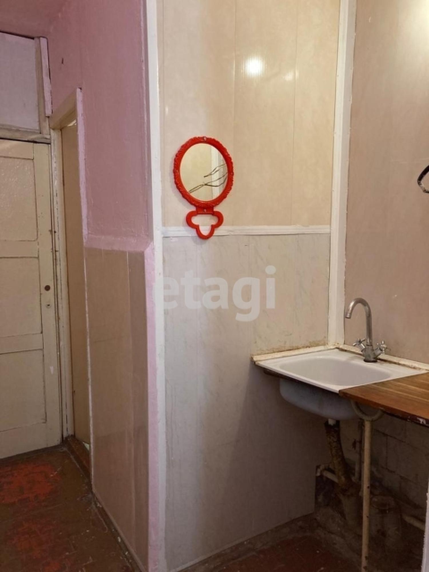Купить комнату за 350 000 рублей на улица Чкалова