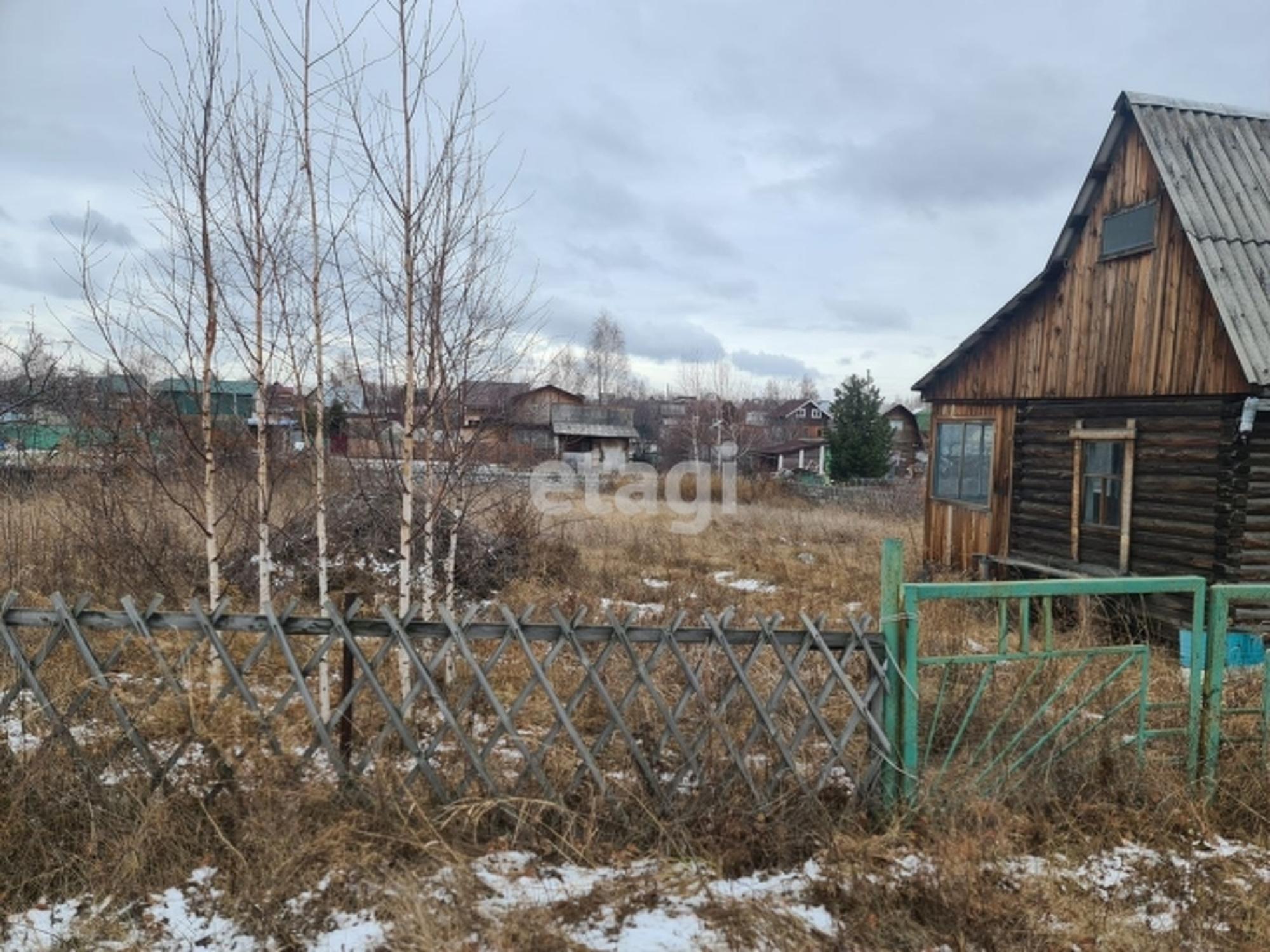 Купить дачу, дом, коттедж за 740 000 рублей на Array