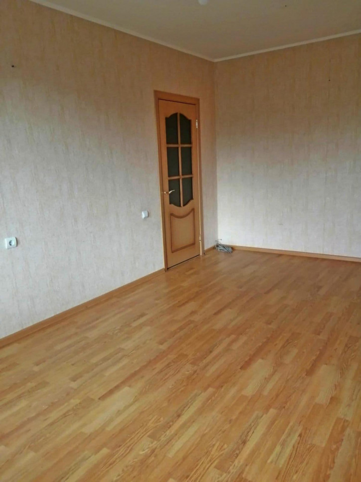 1-комн квартира Есенина улица, 50В