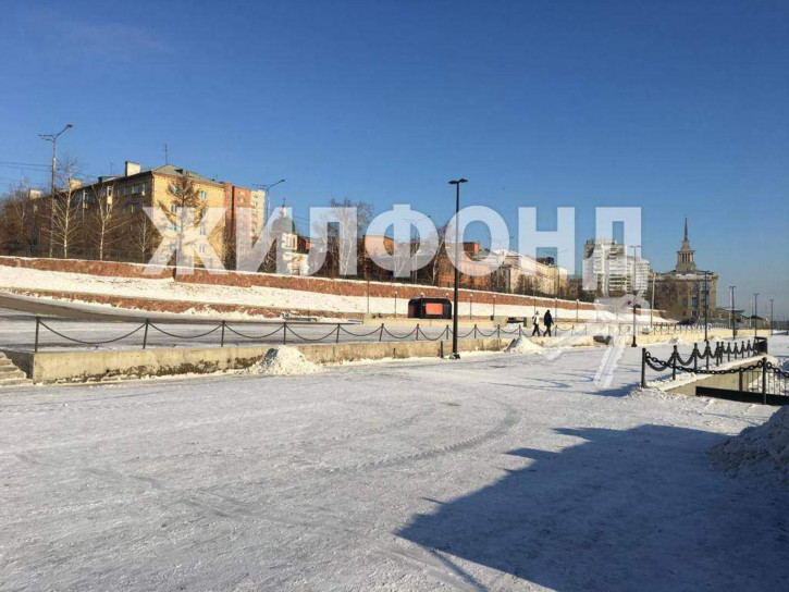 3-комн квартира Дубровинского улица, д.78