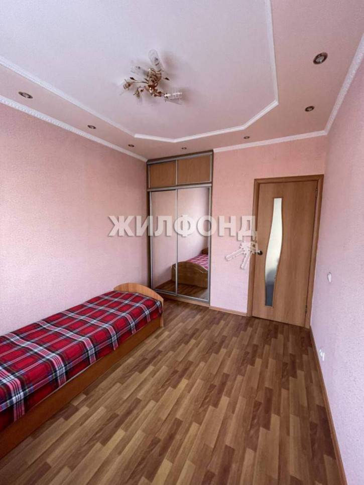 3-комн квартира Кочетова улица, д.55/1