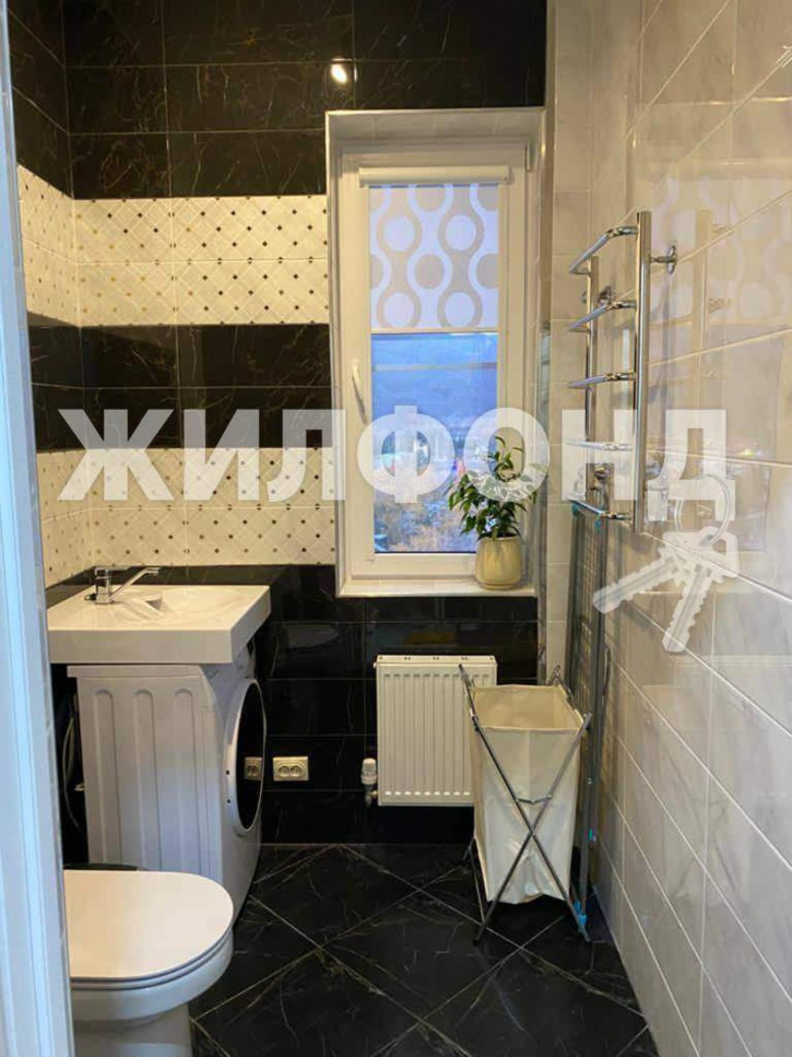 2-комн квартира Малышева улица, д.11