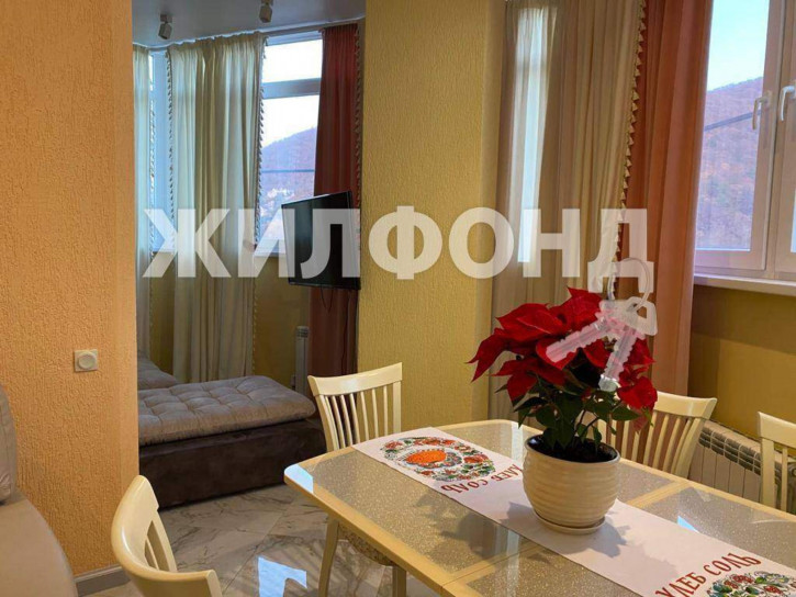 2-комн квартира Малышева улица, д.11