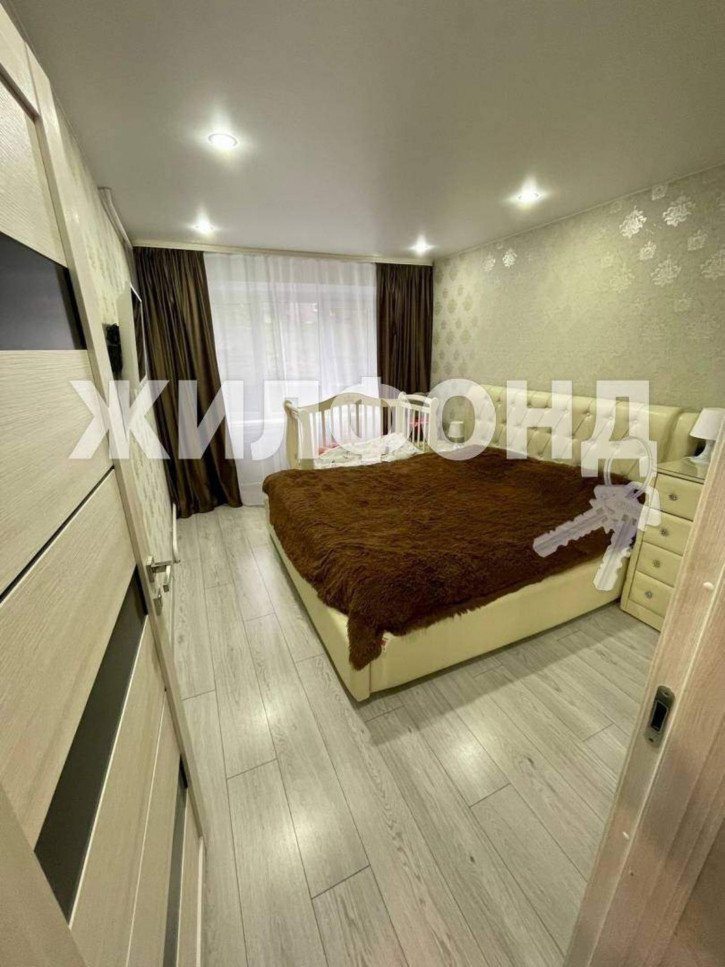 2-комн квартира Череповецкая улица, д.18