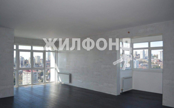 3-комн квартира Горького улица, д.87