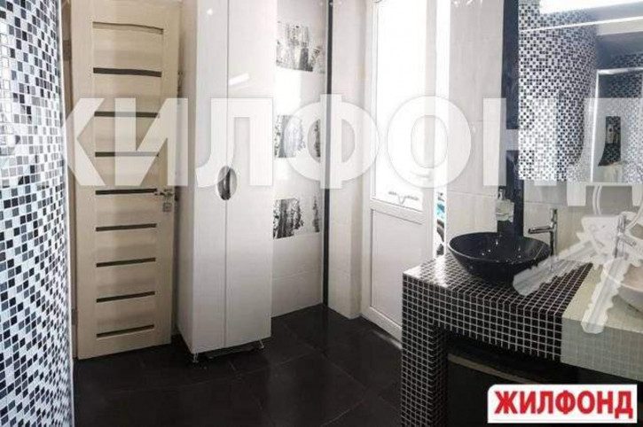 3-комн квартира Невская улица, д.19