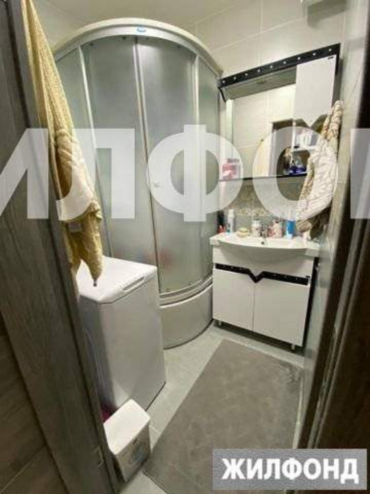 3-комн квартира Искры улица, д.50/2