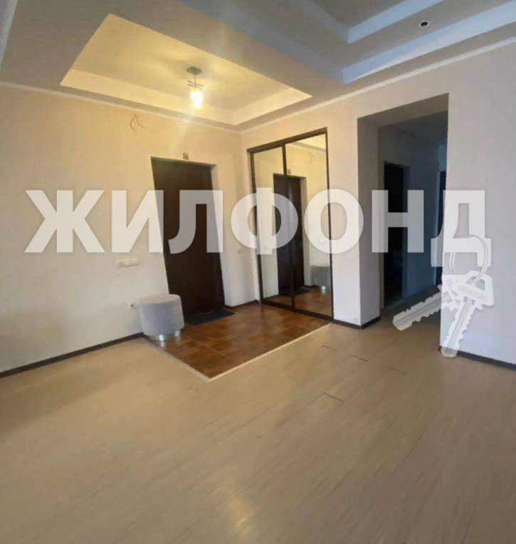 3-комн квартира Туапсинская улица, д.9/2