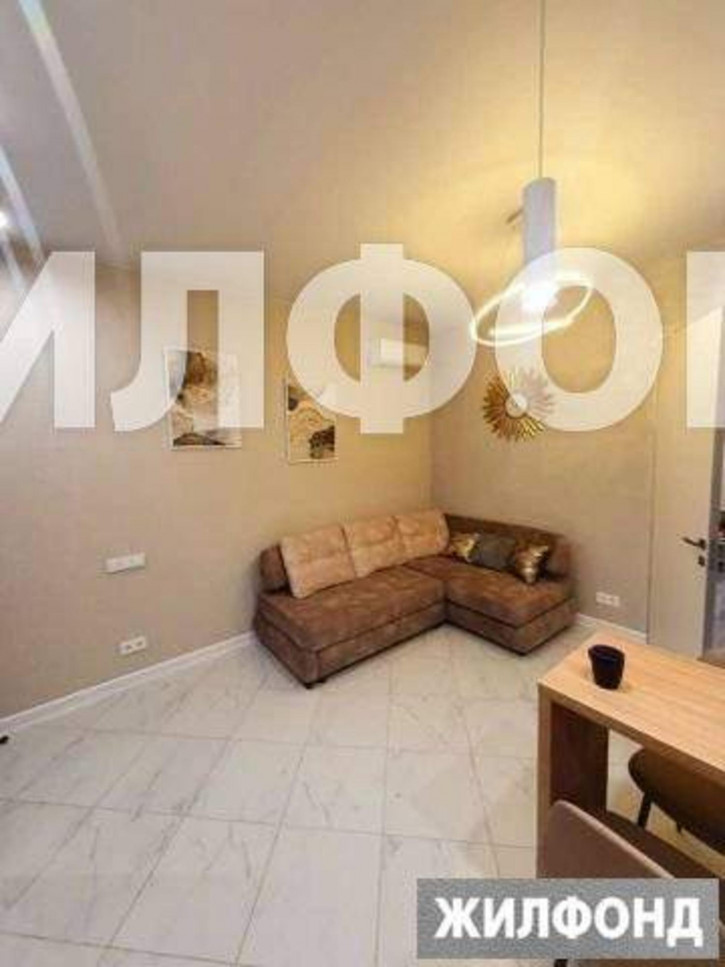 3-комн квартира Гастелло улица, д.28к1