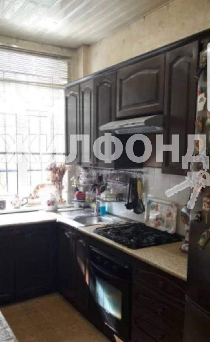 4-комн квартира Лермонтова улица, д.1