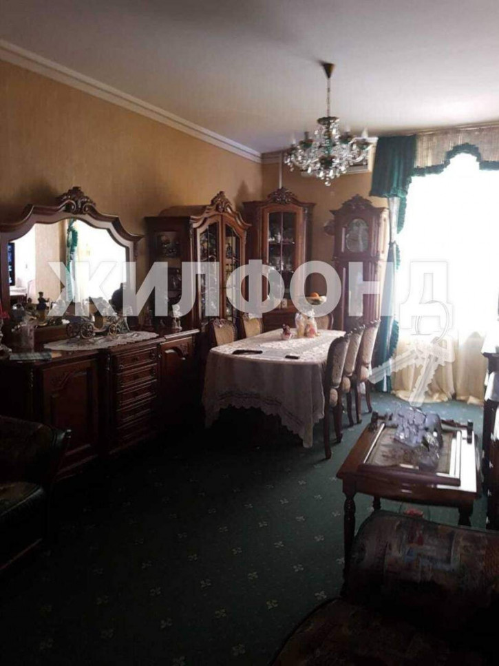 4-комн квартира Лермонтова улица, д.1