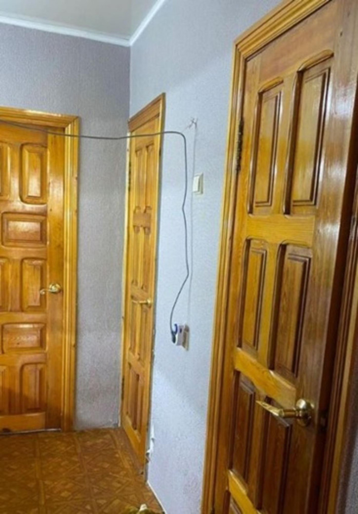 3-комн квартира Индустриальная улица,  101