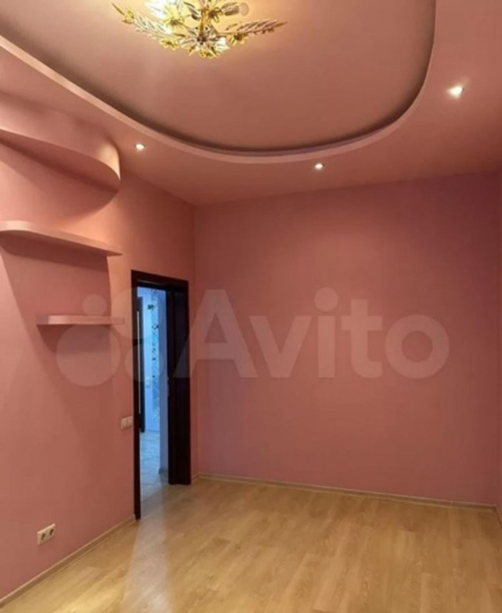 3-комн квартира авиагородок улица, 101