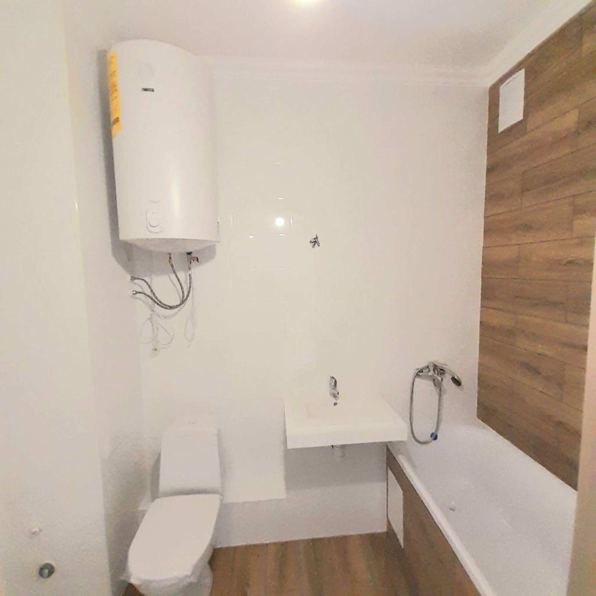 Купить квартиру за 4 110 820 рублей на Новочеркасская ул, 48