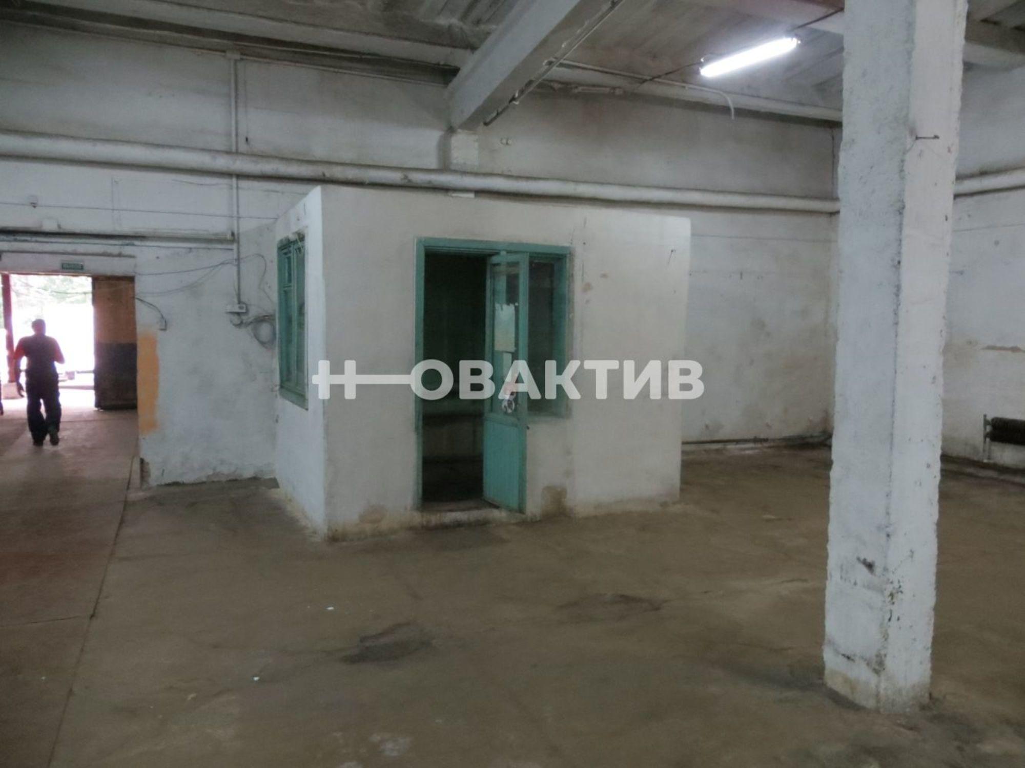 Купить складское помещение за 21 000 000 рублей на улица Малоэтажная, 15